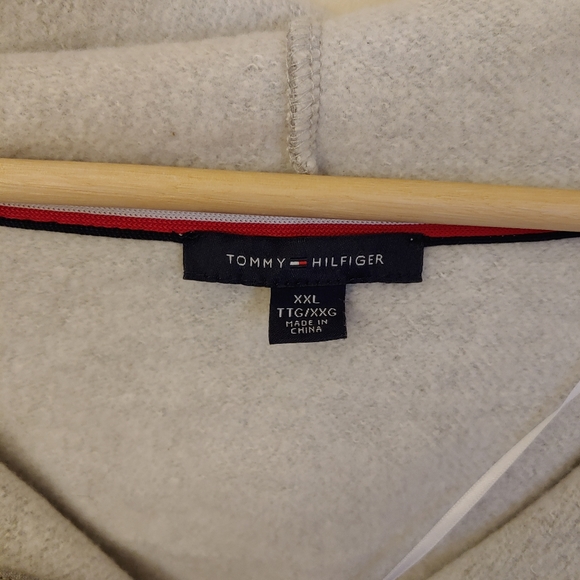 Tommy Hilfiger V Neck Grey Pullover Sweatshirt XXL - Picture 4 of 8